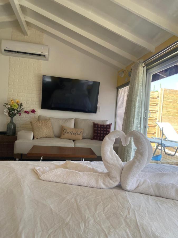 Cozy Studio With Private Spa Ораньестад Экстерьер фото